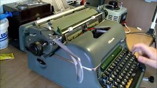 Olympia SG1 typewriter Schreibmaschine [upl. by Ymassej916]