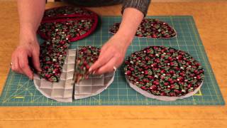 Learn to make a pot holder in 4 easy steps [upl. by Naomi]