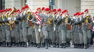 Österreichisches Blasmusikfest in Wien 2018  Einzug der Musikkapellen [upl. by Kreiker]