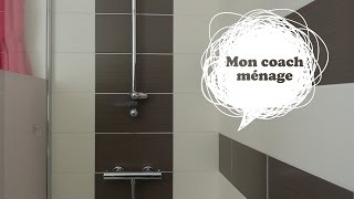 Nettoyer une paroi de douche [upl. by Akemal256]