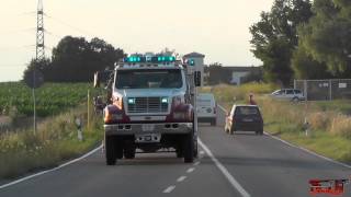 Engine 2 US Army Fire Department Germersheim mit Wailhorn  Bullhorn [upl. by Elleinet270]