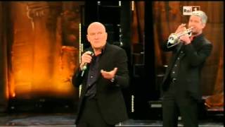 Sanremo 2013  Claudio Bisio [upl. by Pearline]