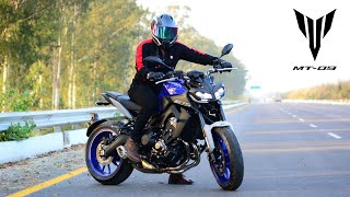 Yamaha MT09  The Naked beast  SuperBike [upl. by Asare895]