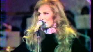 Dalida  Mourir sur scène live [upl. by Coraline]