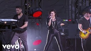 Demi Lovato  Give Your Heart a Break Demi Live in Brazil [upl. by Gian]