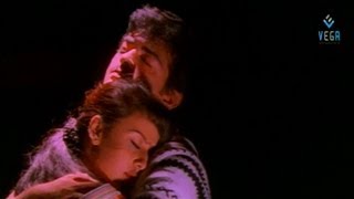 Vaanum Mannum Kattikondade  Ajithkumar amp Maanu Hot Song  Kadhal Mannan [upl. by Keiko327]