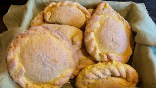 Pastelitos de Piña SalvadoreñosSalvadoran Pineapple Pastelitos [upl. by Ydak278]