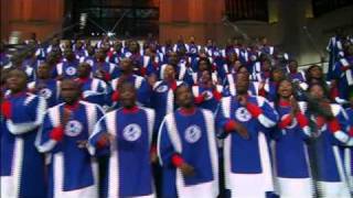 The Mississippi Mass Choir  I Love To Praise Him [upl. by O'Conner]