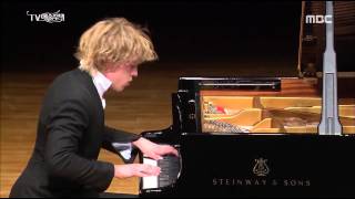 Lucas Jussen  Beethoven Waldstein Sonata [upl. by Siseneg]