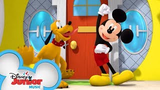 Dance Song🕺🏽 Mickey Mouse MixedUp Adventures  disneyjr [upl. by Egan283]