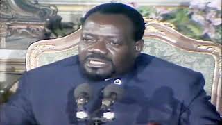 Dr Jonas Savimbi em Bissece 31051991 [upl. by Ahsit]