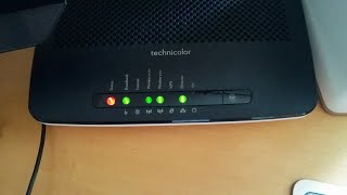 Utility Warehouse Technicolor TG589vac Wireless ADSL2VDSL router as shipped August 2016 [upl. by Matias]