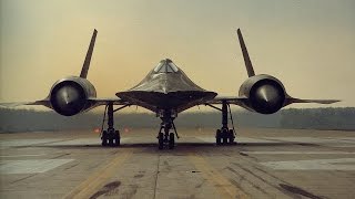 SR71 Blackbird  Top 10 awesome facts about the world’s fastest jet airplane [upl. by Jakie84]