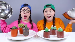 REAL VS CHOCOLATE FOOD CHALLENGE 초콜릿 음식 챌린지 DONA 도나 [upl. by Tiffie]