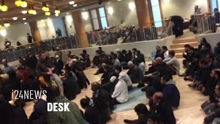 NY Synagogue Provides Worship Space to Muslims After Fire [upl. by Taub]