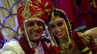 Riteish Deshmukh And Genelia DSouza Wedding Red Carpet [upl. by Innus]