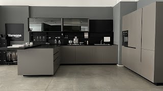 Phoenix Kitchen  POLIFORM [upl. by Yarrum]