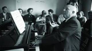 Walter Gieseking plays Mozart Concerto K 467 [upl. by Anrak]