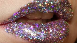 3D Silver Glitter Lips Tips Trick amp Tutorial [upl. by Remmos]