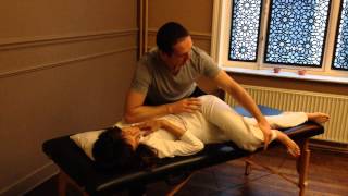 Massage thai sur table Séquence de mobilisation et étirements Vitesse accélérée [upl. by Otrebtuc666]