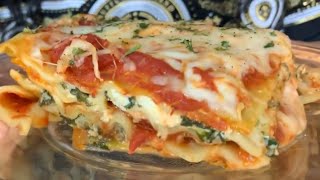 Delicious Spinach Lasagna Recipe [upl. by Pansy875]