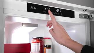 How To Set and Adjust Your Fridges Temperature  AEG [upl. by Cecilius]