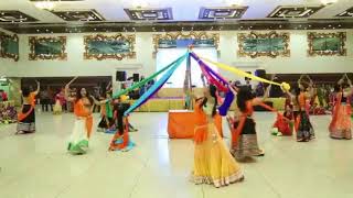 World Famous Gujarati Garba On Mithe Ras Se Bharyo Radha Rani Lage  Lord Krishna Bhajan [upl. by Farrand]