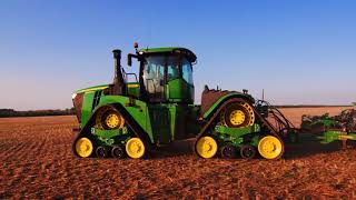 9RX Series  John Deere Tractors [upl. by Outhe]