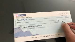 Bearer Cheque and Crossed Cheque and different in both cheque [upl. by Nosittam]