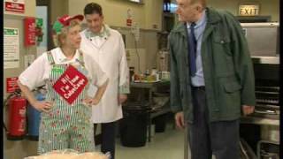 Dinnerladies  Series 2  Episode 10  Part 1 [upl. by Nairot100]