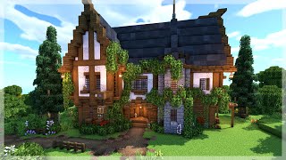 Minecraft How to Build a Medieval TavernInn [upl. by Natsyrt]