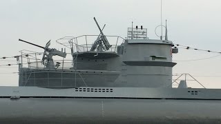 DAS BOOT  Rundgang durch U 995 Laboe  tour on German UBoat  submarine of world war II [upl. by Wendye]