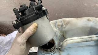 Replace fuel filter 16 hdi diesel citroen berlingo [upl. by Persian]