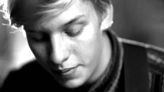 George Ezra  Over the Creek Acoustic live [upl. by Pierson]