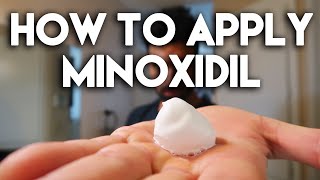 How to Apply Minoxidil Rogaine [upl. by Nace]