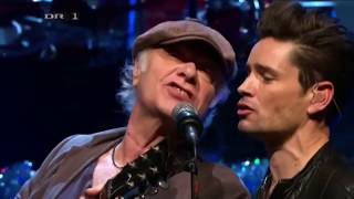 Kim Larsen amp Kjukken  Dejlig Er Jorden DRs Juleshow 2012 lyrics [upl. by Coates]